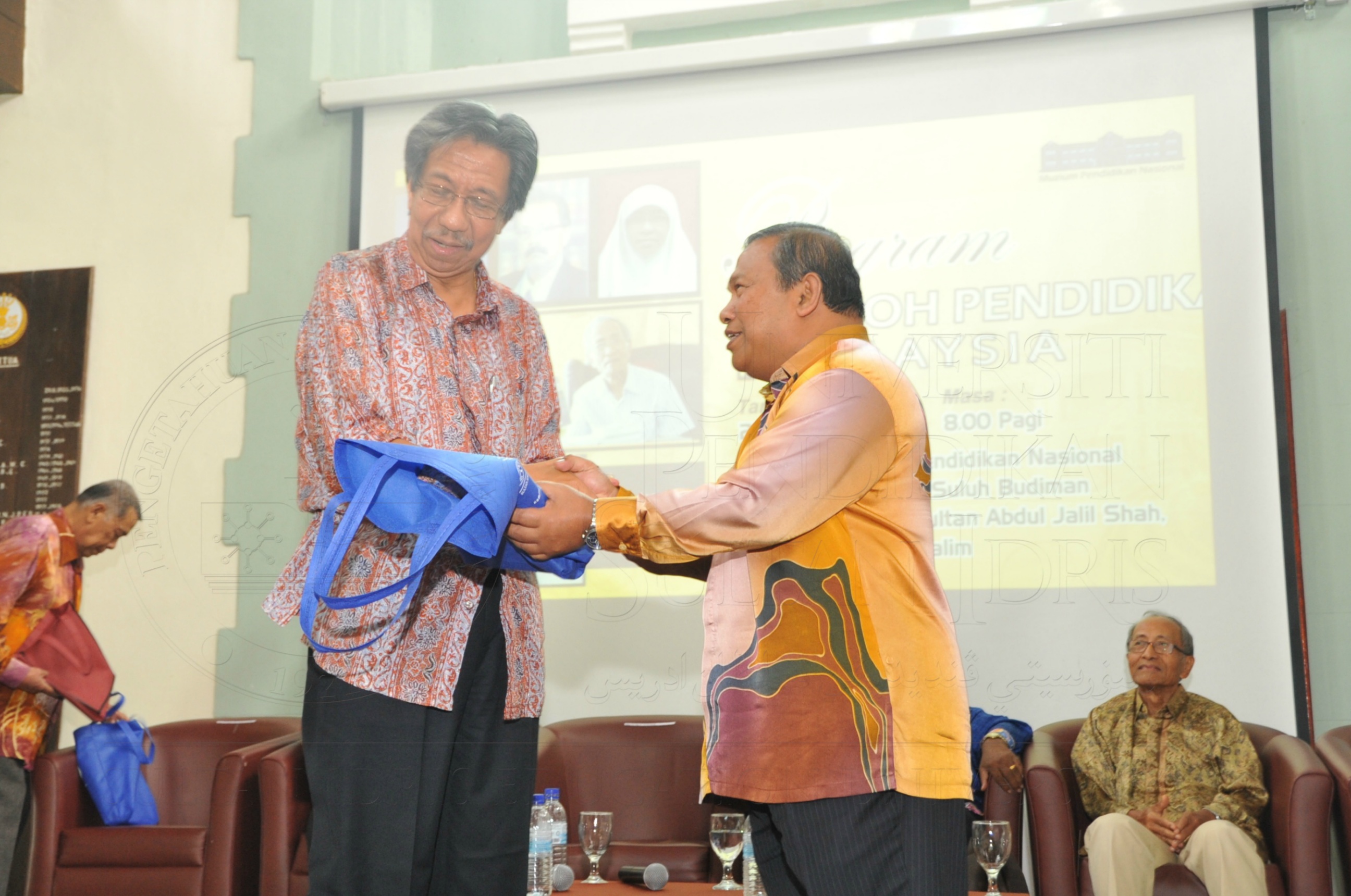 PRO15 168 BICARA HAS 1544